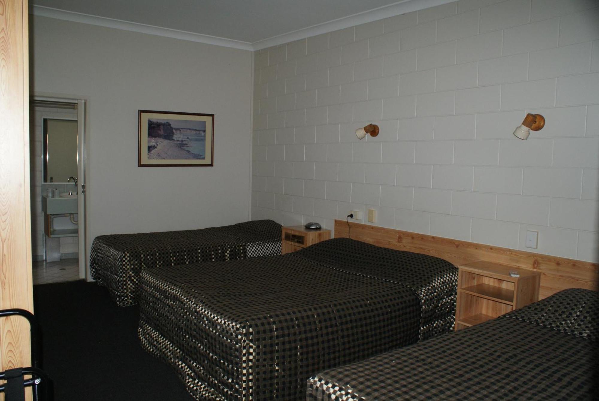 Black Diamond Motel Blackwater Exterior foto